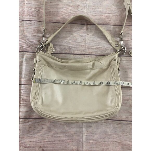 Coach Women's Off White Leather Classic Shoulder Bag - OS - Picture 5 of 13